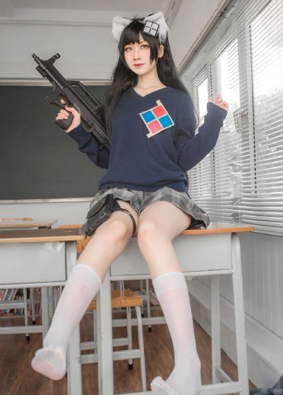国产清纯白嫩学生无t进_HD免费电视剧
