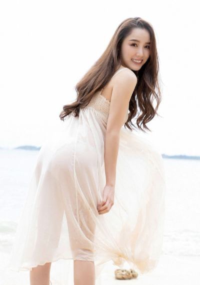 日本美女抠逼_HD在线手机播放