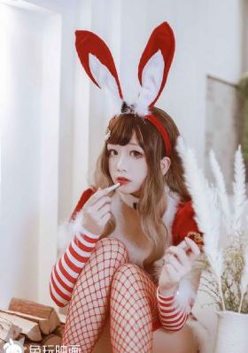欧美蜜桃臀丁字裤大屁股写真_1080P免费观看最新