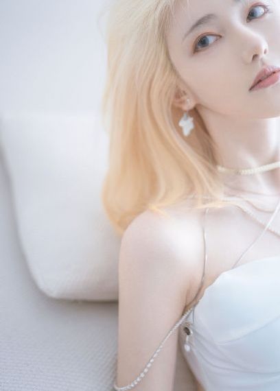 69174欧美丰满少妇猛烈_720免费播放