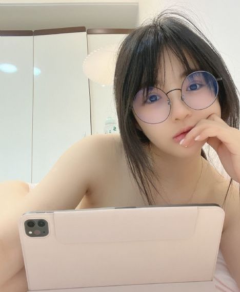 国产在线成人一区二区_超清在线观看完整版
