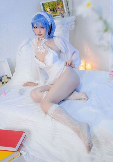 激情婷婷一区_DVD在线播放