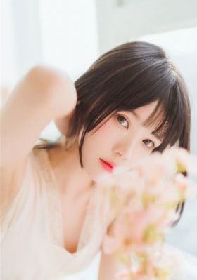 亚洲欧美在线综合_高清完整视频观看
