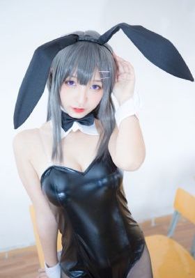 日韩精品无码中午字幕_迅雷手机免费观看